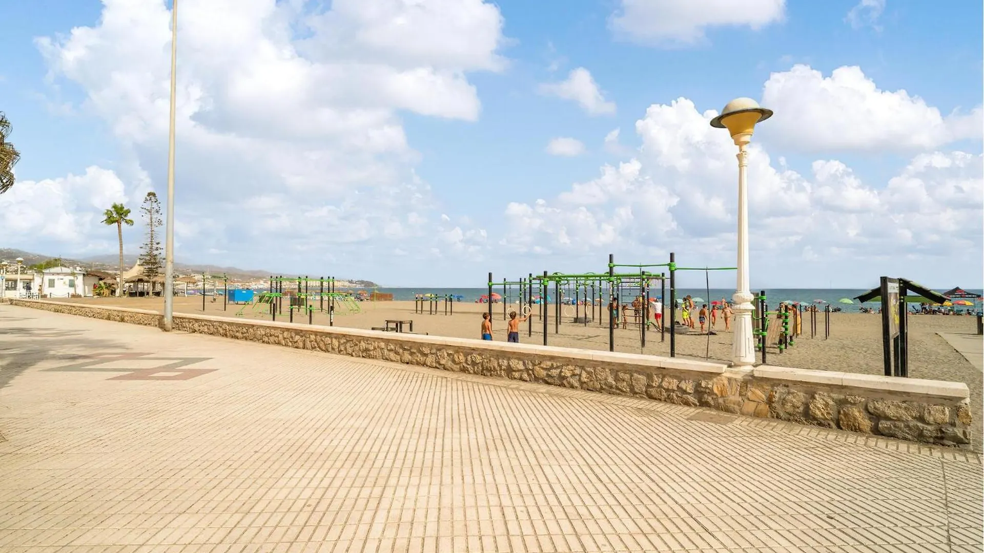 2 Bedroom Beautiful Apartment In Torre Del Mar